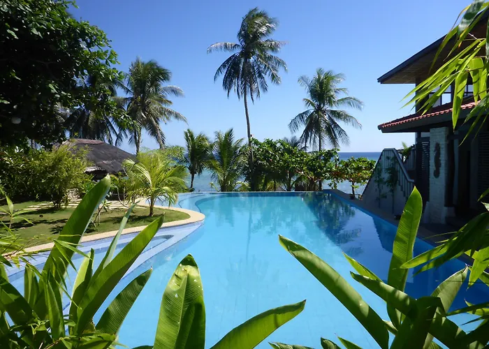 Island View Beachfront Resort