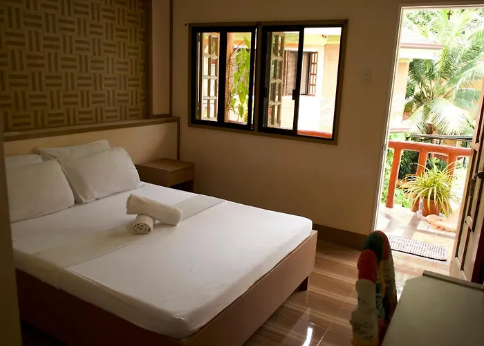 Stefanie Grace Inn